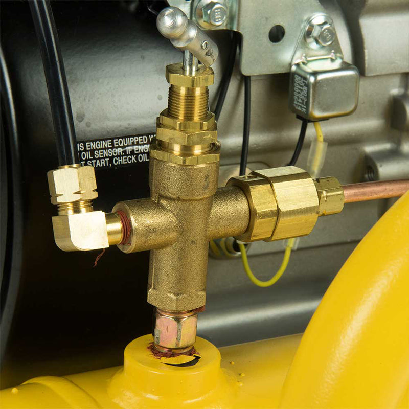 4-Gallon Gas Pontoon Air Compressor for Job Sites | 5.0 CFM @ 90 PSI | Honda GX160 Engine | DEWALT