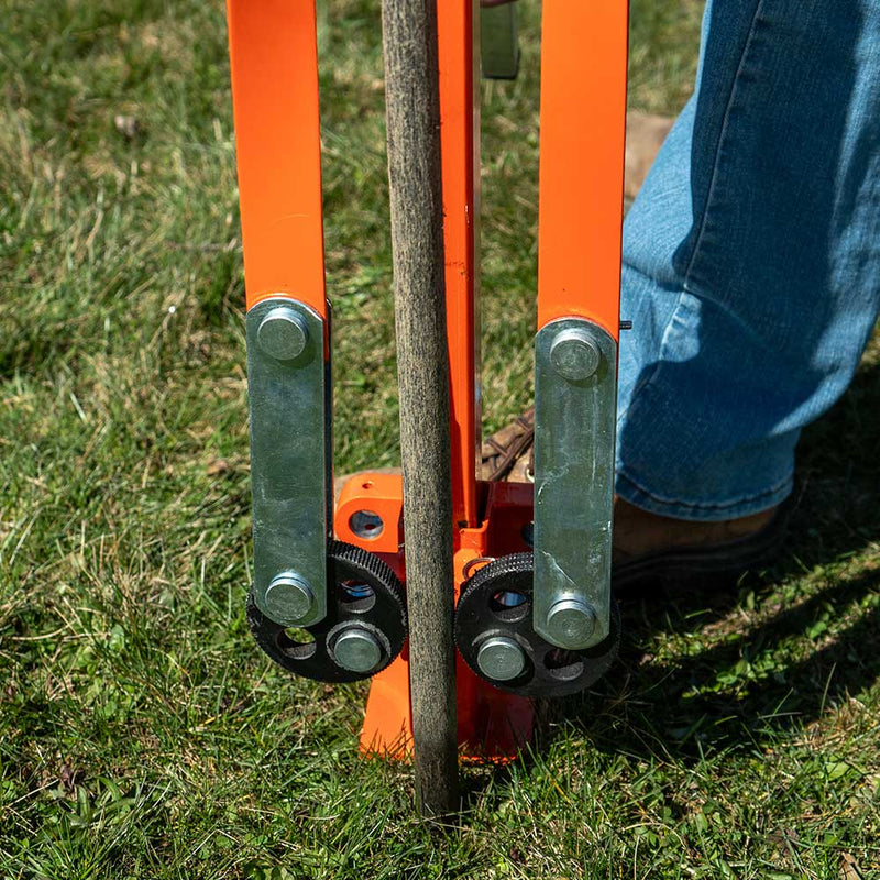 Post Puller for Manual Operation | 36-Inch | Large Frame | Telescoping Handle | Titan