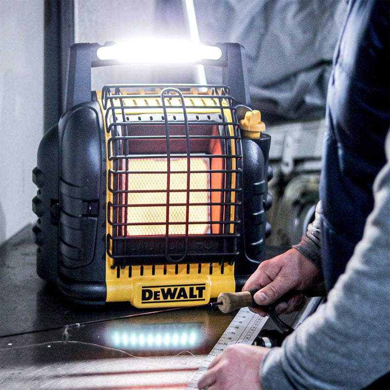 Portable Radiant Heater for Construction Equipment | 12K BTU | Propane | Cordless | 1,700 sq ft | DEWALT