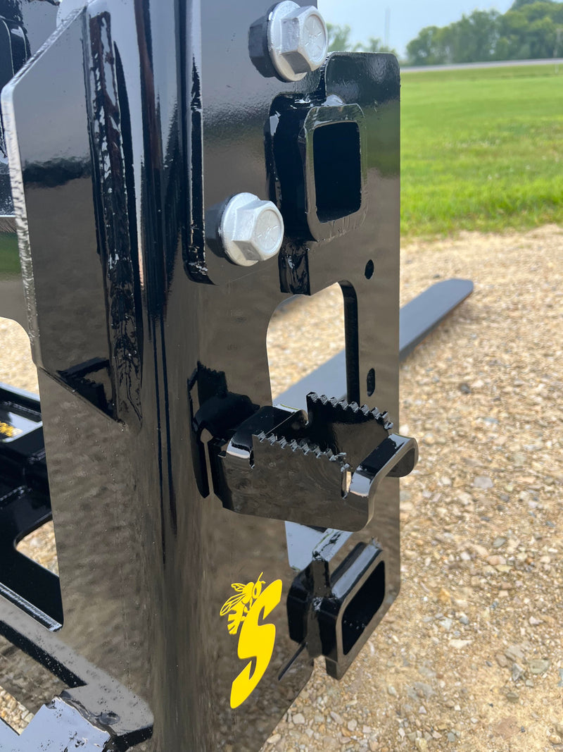 Skid Steer Class 3 Pallet Forks Attachment (PF3) - Image 7