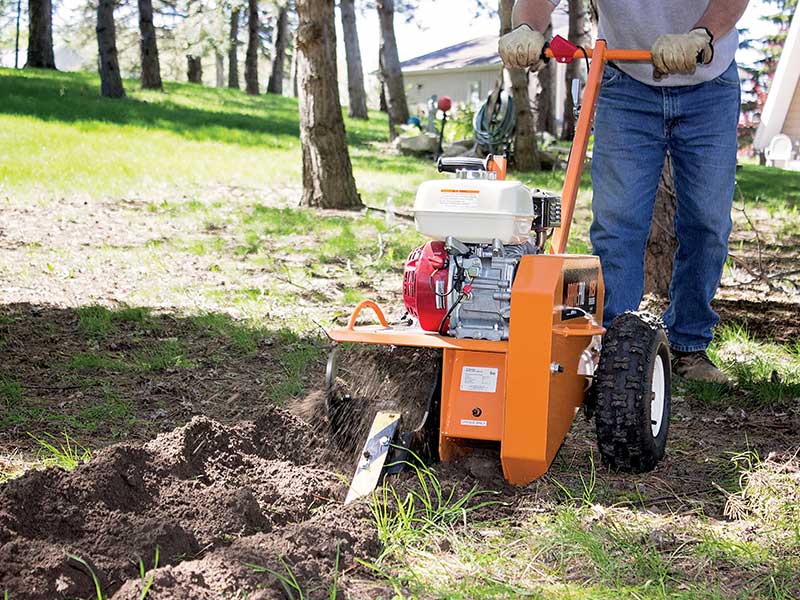 Brave Pro Trencher 18-In. Shark Chain GX160 for Utility Installation | 18" Deep | 3" Wide | Honda Engine | Brave