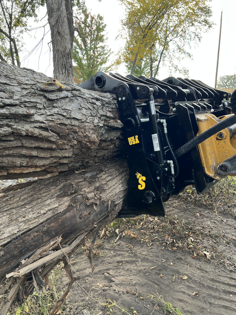 Utility Tractor CG Clam Grapple (CG) from Stinger Attachments