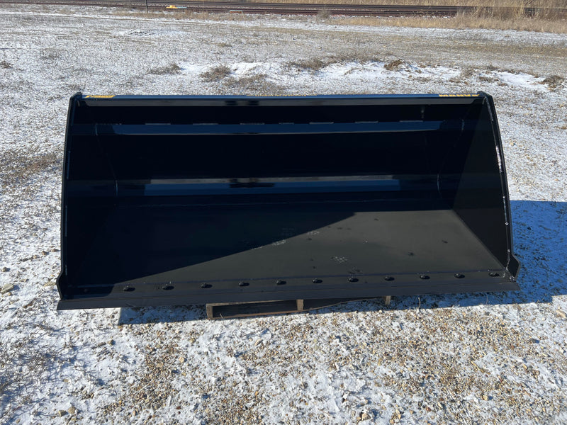 Tractor High Volume Material Bucket (MBHV-UT) - Image 4