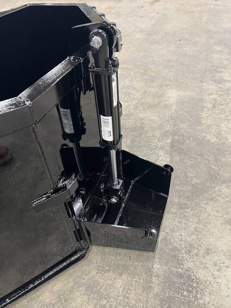 Tractor Concrete Bucket (CB) from Stinger Attachments