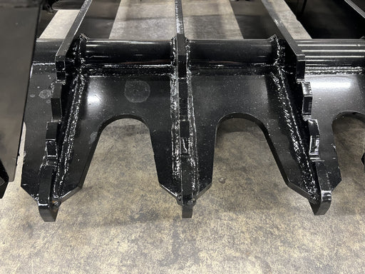 Heavy Duty Grapple Bucket (RTG-XD) from Stinger Attachments