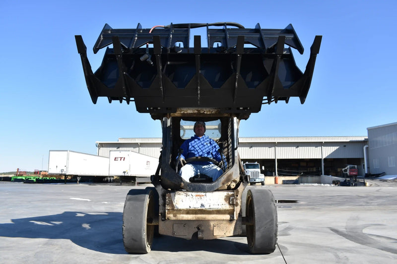 Vertical Grapple | Skid Steer Attachment | Hydraulic | 1-1/2" Independent Tines | 2" x 10" Cylinders | Quick Attach | 60"–84"