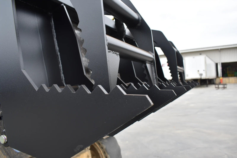 Vertical Root Grapple | Compact Tractor Attachment | Hydraulic | Independent Tines | 3/8" Steel | 9"–12" Tine Spacing | Quick Attach | 60"–72"