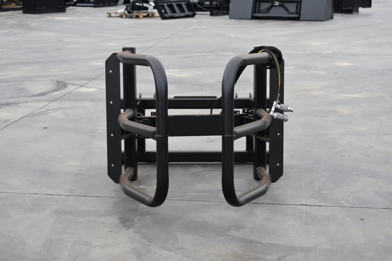 Skid Steer / Compact Tractor / Telehandler Bale Squeezer – Efficient Round Bale Handling for Livestock Operations