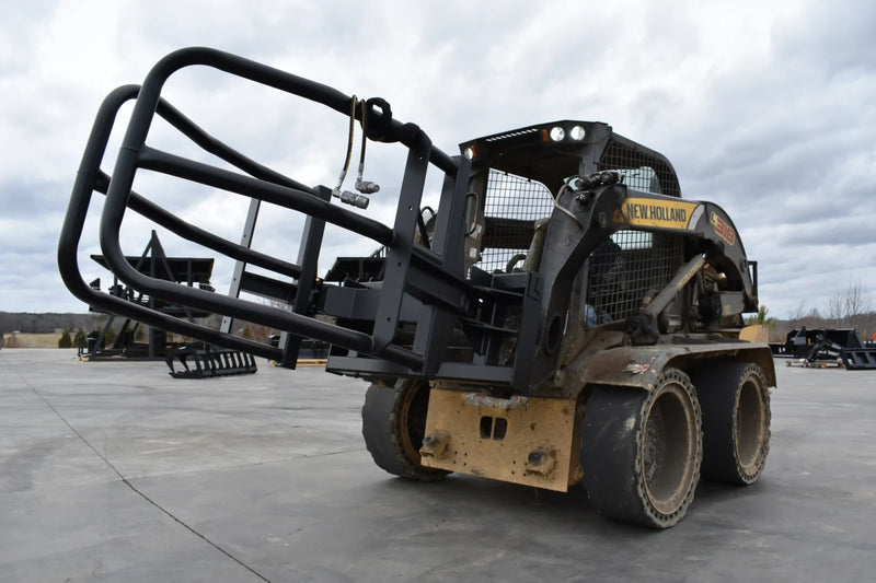 Skid Steer / Compact Tractor / Telehandler Bale Squeezer – Efficient Round Bale Handling for Livestock Operations