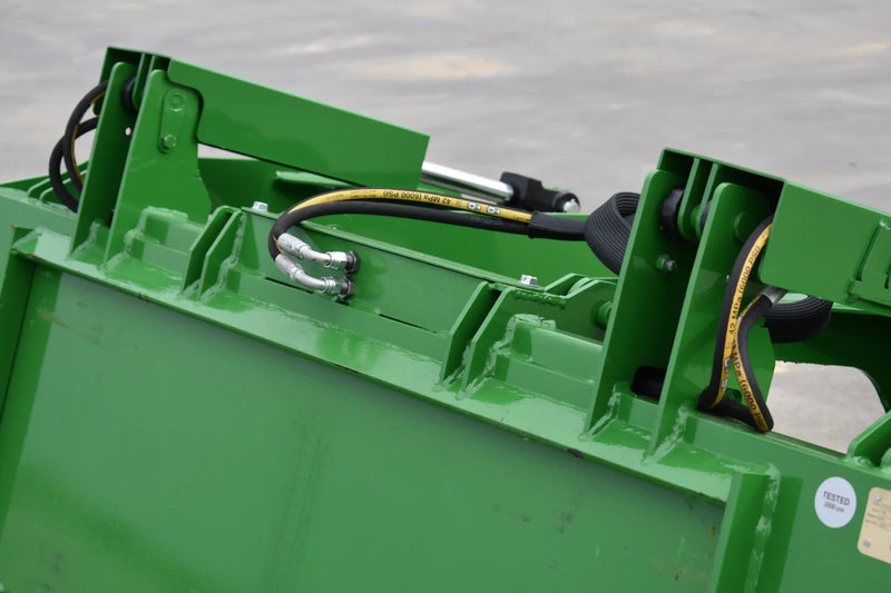 Compact Tractor Grapple Bucket – Built for Land Clearing and Debris Removal