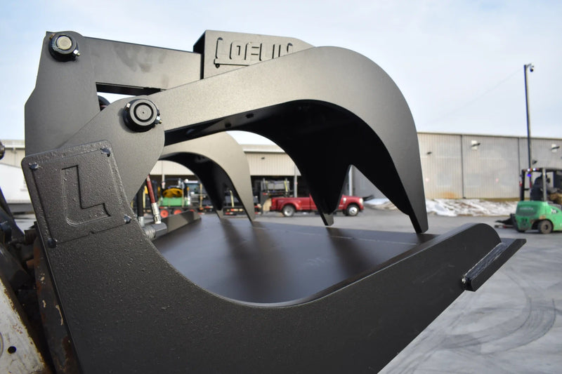 Extra Heavy Duty Grapple Bucket | Skid Steer Attachment | Hydraulic | 9,500 lb Grapple Force | 1" Independent Tines | 1" x 8" Cutting Edge | 1" Thick Sides | Quick Attach | 66"–84"